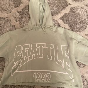 Cropped Seattle Hoodie